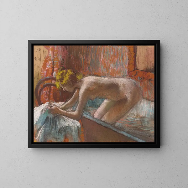 Mujer saliendo de la bañera - Edgar Degas — cuadro enmarcado en la pared