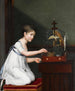 un cuadro de una joven con vestido blanco y cinturón verde arrodillada junto a una jaula de pájaros mientras cuida de sus aves - Jeanne-Élisabeth Chaudet — vista de la obra