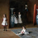 Las chicas de Edward Darley Boit - John Singer Sargent — presentado en un interior