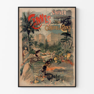 Póster vintage Cannes, Grand Hôtel des Pins, presentado en un marco fino sobre una pared clara.